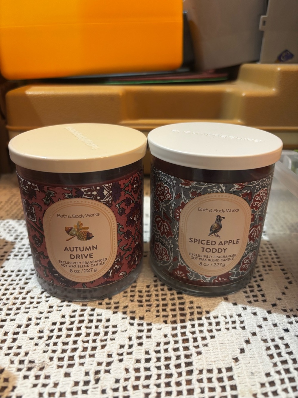 (2026)Bath & Body Works Candles - Cream Lids with Rust and Teal Labels